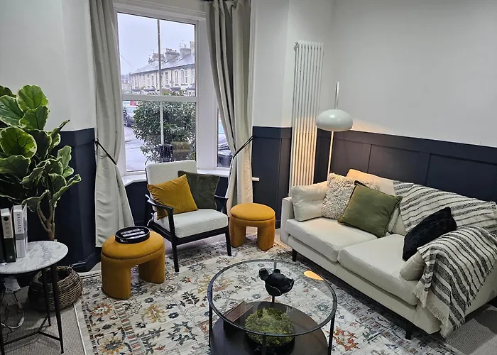 Chatsworth Retreat Sleeps 7 * Harrogate