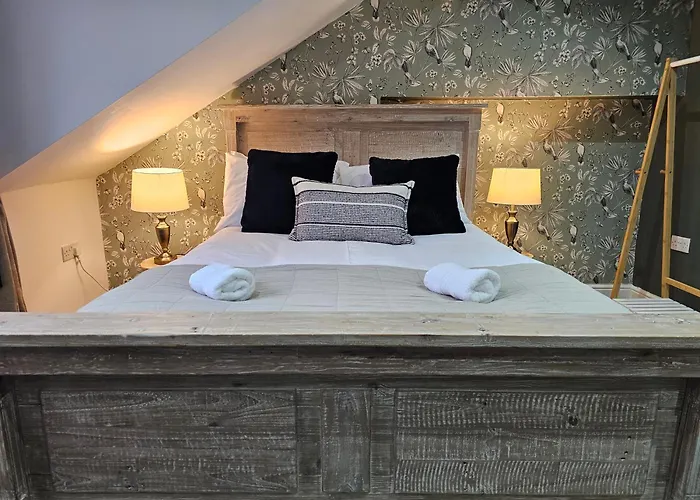 Chatsworth Retreat Sleeps 7 * Harrogate