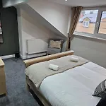 펜션 Chatsworth Retreat Sleeps 7 *