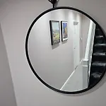 Chatsworth Retreat Sleeps 7 펜션 해러게이트