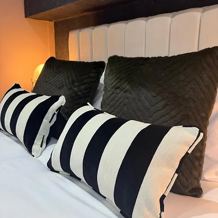 Сasa de vacaciones Chatsworth Retreat Sleeps 7 *