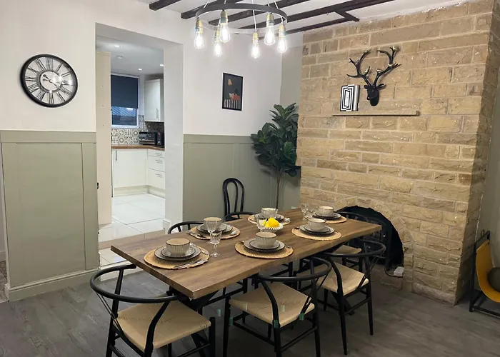 Chatsworth Retreat Sleeps 7 Holiday home