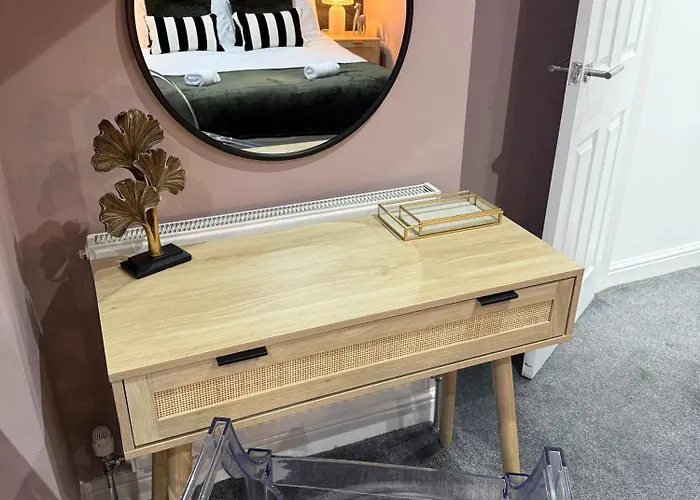 Chatsworth Retreat Sleeps 7 펜션 *