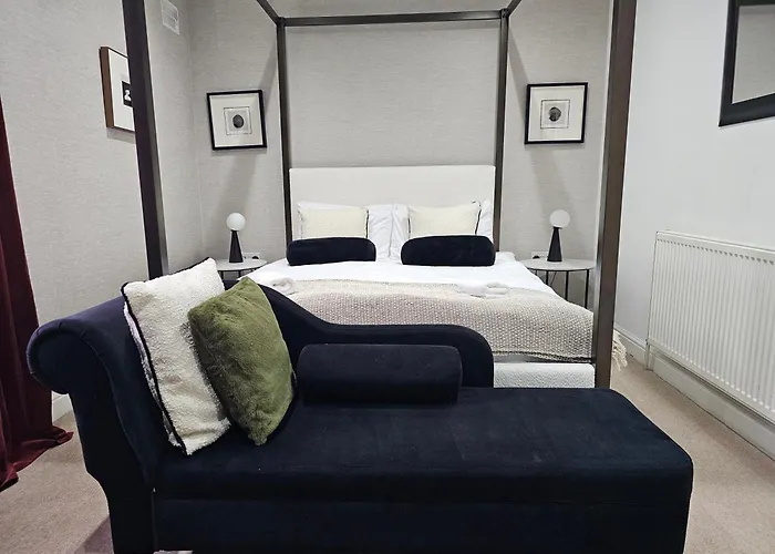 Chatsworth Retreat Sleeps 7 * Harrogate