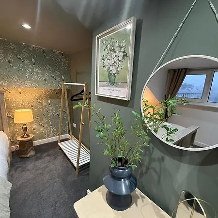 Chatsworth Retreat Sleeps 7 Дом отдыха
